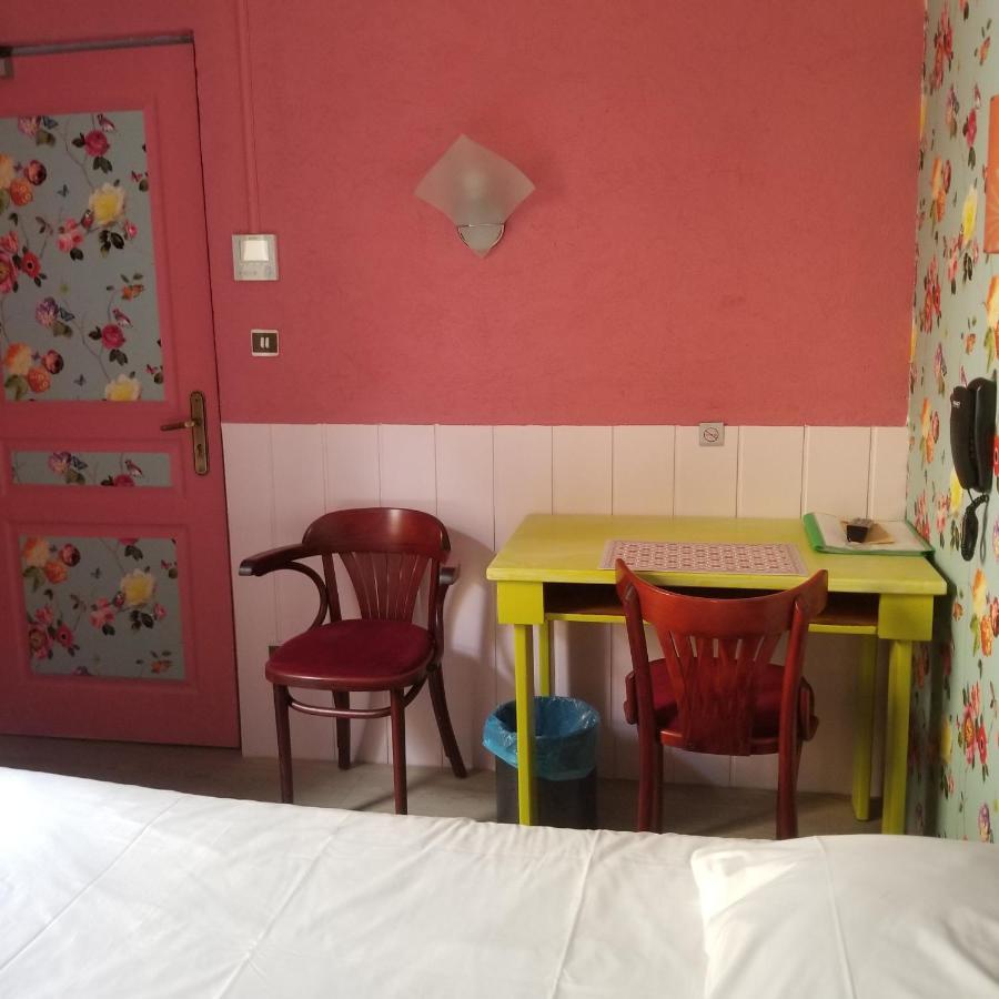 Logis Du Terreau Hotel